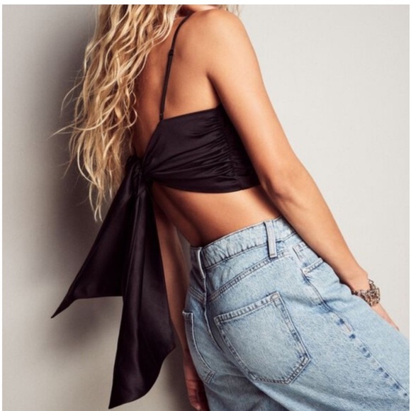 DYNAMITE  Valeria Satin Tie-Back Crop Cami Ruby Red NEW Size Medium - Picture 9 of 10